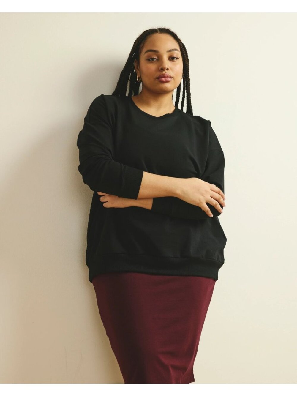 Universal Standard Classic Black Sweatshirt, Size 30/32